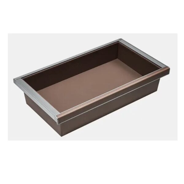 Shallow Leather Basket 664 × 475 - 706332